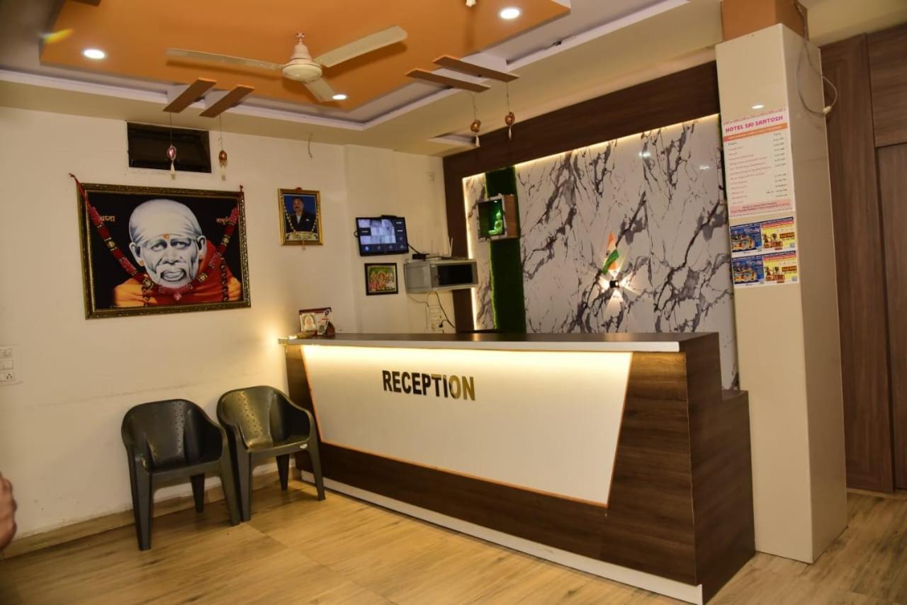 Hotel Sai Santosh Shirdi Ngoại thất bức ảnh